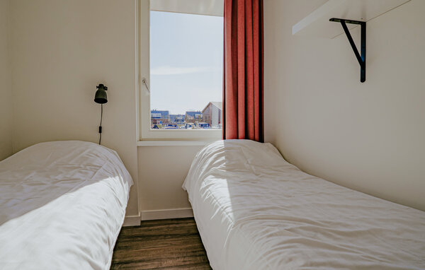 Vakantiehuis - Uitgeest , Nederland - HNH488 603