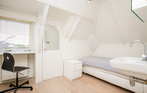Vakantiehuis - Bergen aan Zee , Nederland - HNH523 607