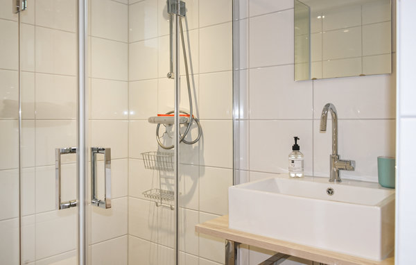 Semesterhus - Bergen , Holland - HNH563 701