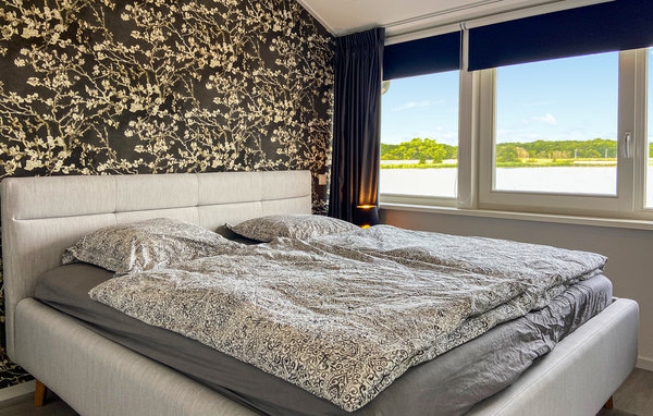 Semesterhus - Den Oever , Holland - HNH637 601