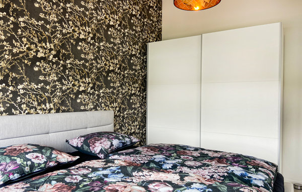 Semesterhus - Den Oever , Holland - HNH637 603