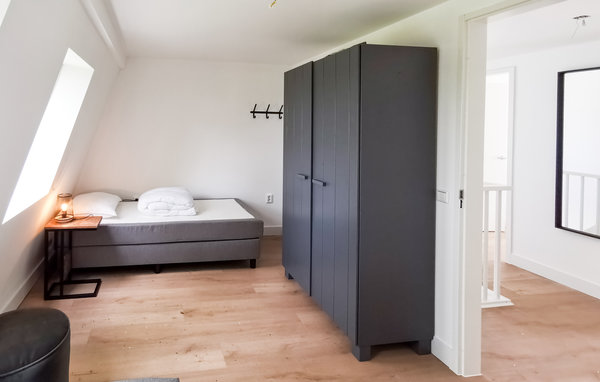 Semesterhus - Den Oever , Holland - HNH712 605