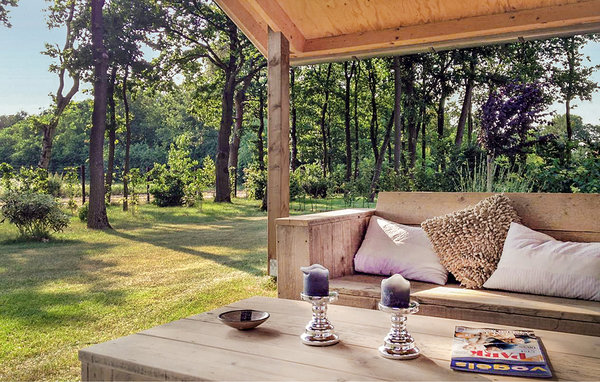 Diese luxuriösen Villen bieten einen guten Start in einen entspannenden Urlaub in der Region Twente. Die Umgebung ist waldreich. Neben dem Park befindet sich ein Badesee (36 ha). Die Wohnungen sind a..