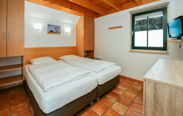 Holiday Home - Ijhorst , Holland - HOV420 601