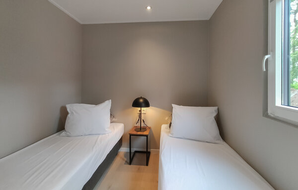 Vakantiehuis - Hellendoorn , Nederland - HOV705 603