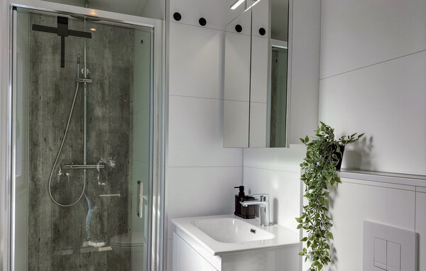 Holiday Home - Hellendoorn , Holland - HOV730 701