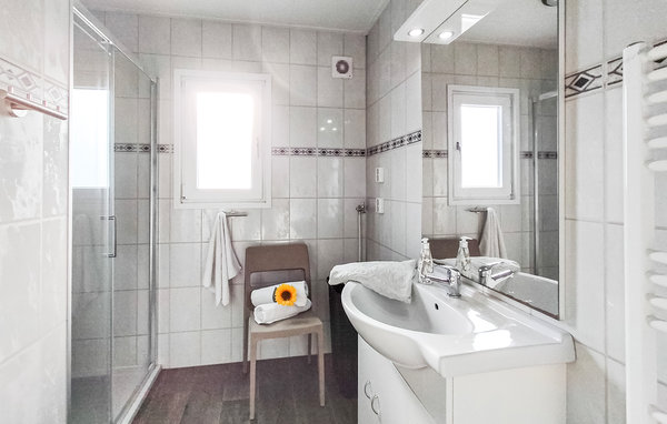 Holiday Home - Heinkenszand , Holland - HZE225 701