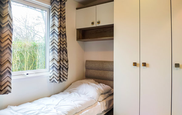 Holiday Home - Heinkenszand , Holland - HZE229 603