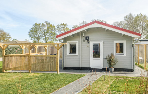 Holiday Home - Heinkenszand , Holland - HZE235 101