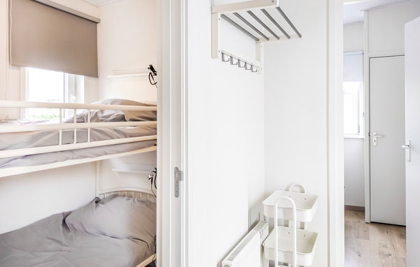 Vakantiehuis - Heinkenszand , Nederland - HZE236 603