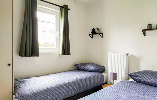 Holiday Home - Heinkenszand , Holland - HZE237 601