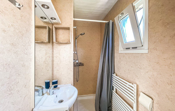 Holiday Home - Heinkenszand , Holland - HZE242 701