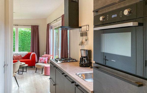 Vakantiehuis - Heinkenszand , Nederland - HZE277 401