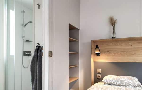 Holiday Home - Heinkenszand , Holland - HZE291 602