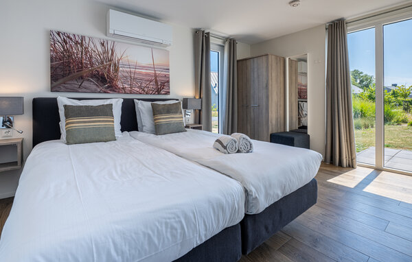 Holiday Home - Kamperland , Holland - HZE635 602