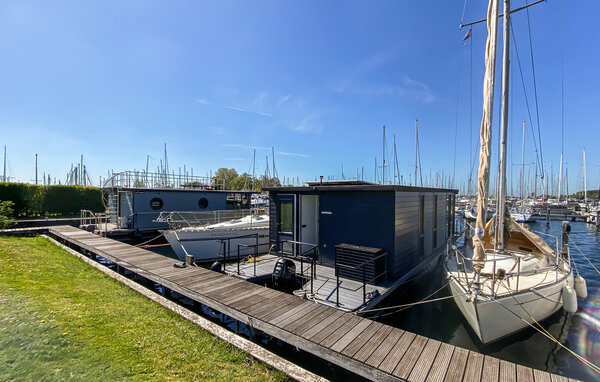 Huisboot - Wolphaartsdijk , Nederland - HZE891 1