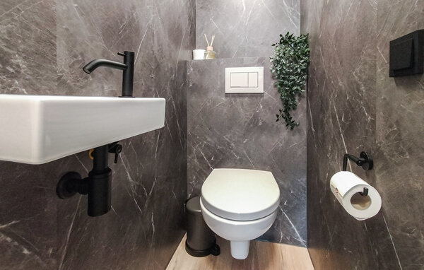 Vakantiehuis - Stavenisse , Nederland - HZE980 703