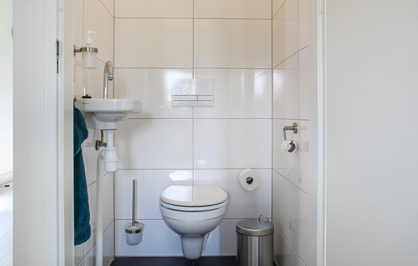 Vakantiehuis - Strijen , Nederland - HZH030 701