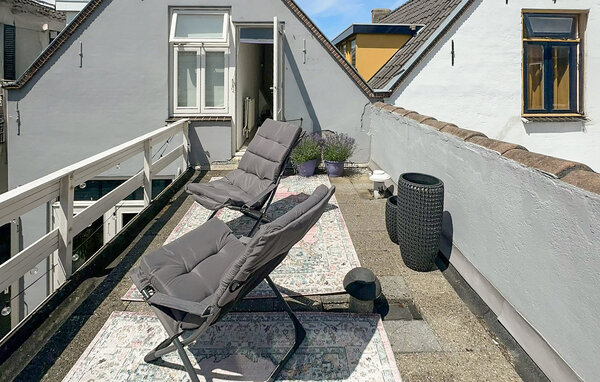 Holiday Home - Katwijk aan Zee , Holland - HZH119 1