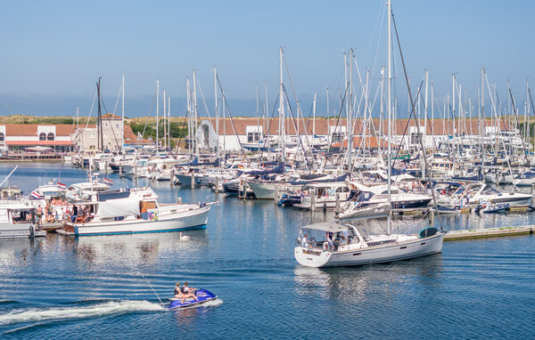 Husbåt/Hus på vatten - Ouddorp , Holland - HZH203 801