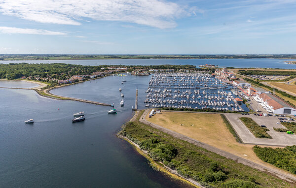 Husbåt/Hus på vatten - Ouddorp , Holland - HZH203 903