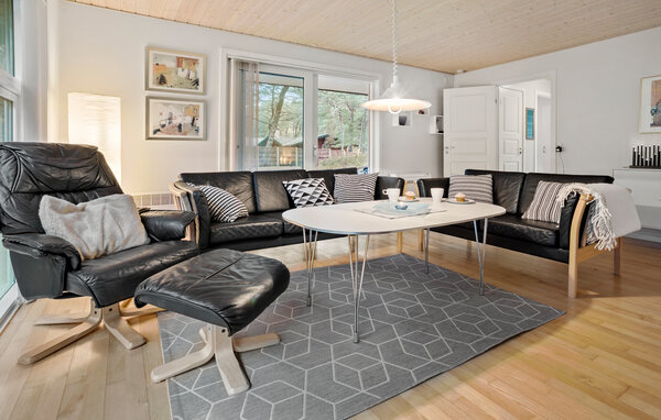Vacation home Fyrrebakken