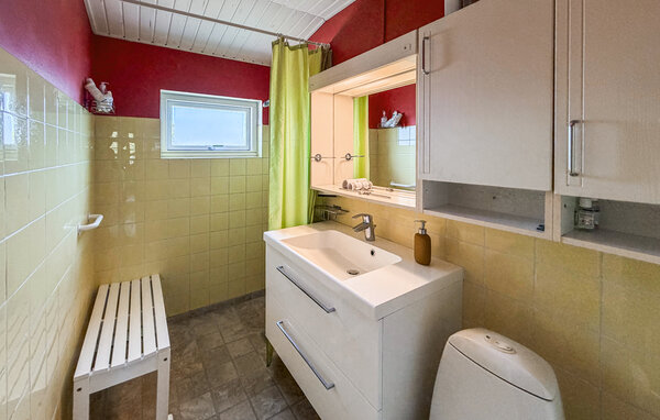 Feriehus - Gudhjem , Danmark - I57045 701
