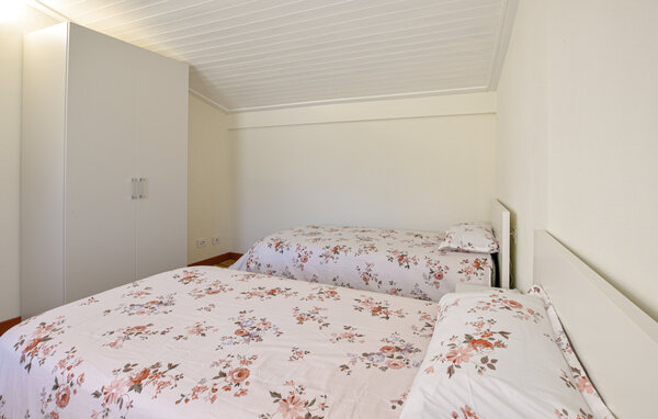 Holiday Home - Pont-Saint-Martin , Italy - IAO006 604