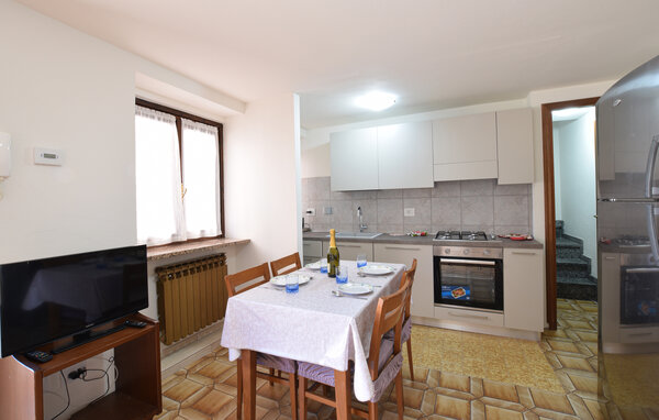 Holiday Home - Pont-Saint-Martin , Italy - IAO006 6