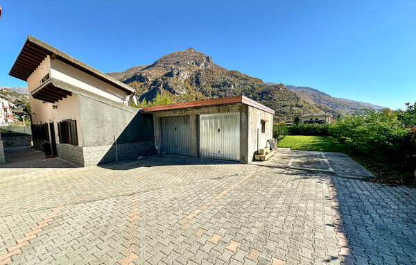 Holiday Home - Pont-Saint-Martin , Italy - IAO006 81