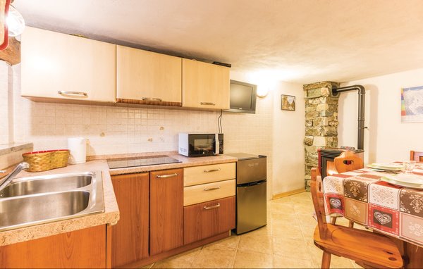 Appartamento - Brusson Champoluc , Italia - IAO141 401