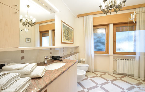 Lejlighed - Sovramonte , Italien - IDD008 701