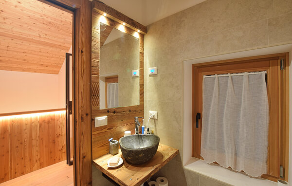 Holiday Home - Sovramonte , Italy - IDD055 701