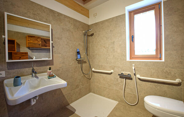 Holiday Home - Sovramonte , Italy - IDD055 705