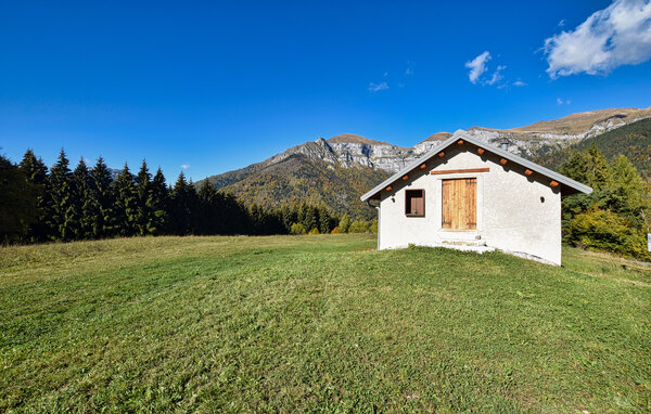 Holiday Home - Sovramonte , Italy - IDD055 101