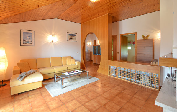 Apartament - Enemonzo , Wlochy - IDD342 301