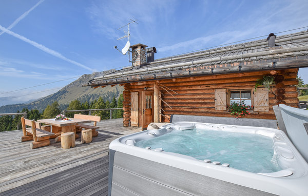 Vacation home Chalet Luisa