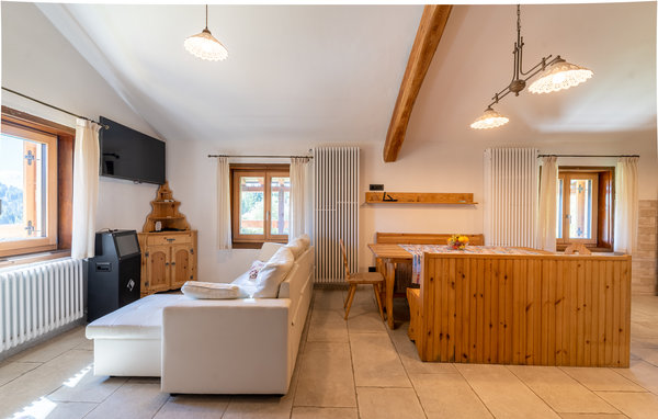Holiday Home - Castello Tesino , Italy - IDD357 303