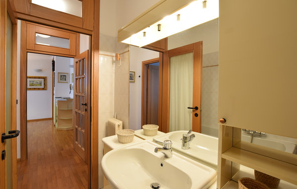 Apartman - Comano Terme , Italija - IDD423 701