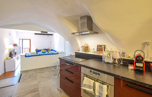 Appartamento - Stenico , Italia - IDD432 402