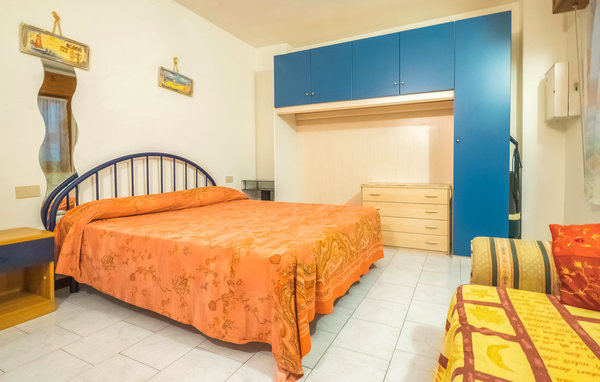 Ferienwohnung - Lido delle Nazioni , Italien - IEK363 5