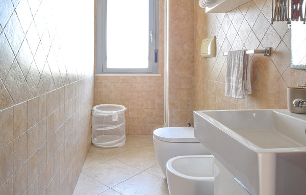 Appartement - Cagliari , Italië - IGC147 701