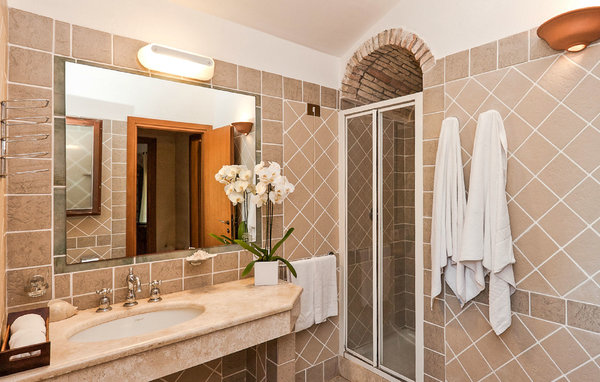Apartment - Pula , Italy - IGC164 702