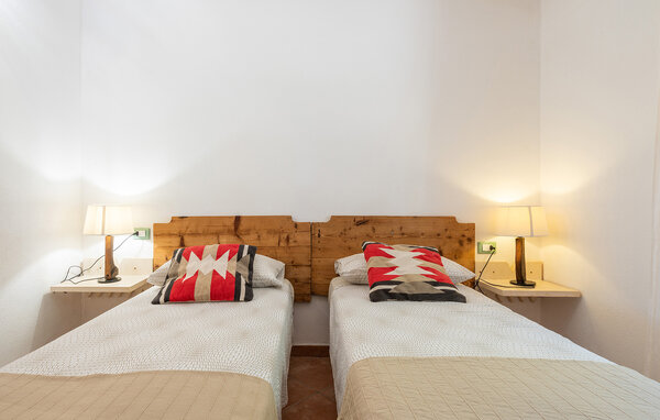 Vakantiehuis - Orosei , Italië - IGG159 604