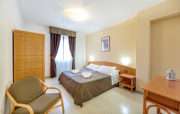 Apartment - Alghero , Italy - IGG187 601