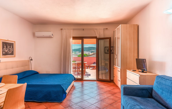 Apartment - Santa Teresa di Gallura , Italy - IGG317 301