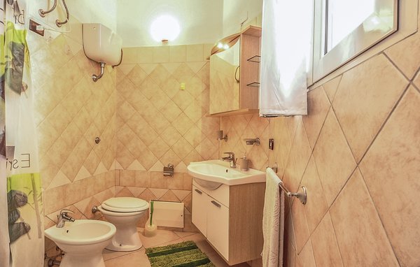 Appartamento - Flussio-Bosa , Italia - IGO031 701