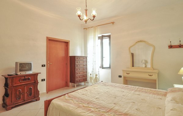 Appartamento - Flussio-Bosa , Italia - IGO031 601