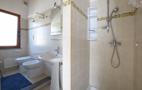 Apartamento - Riola Sardo , Italia - IGO089 701
