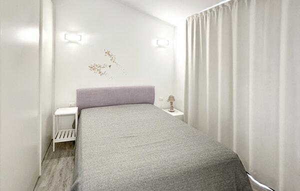 Apartment - Cannigione , Italy - IGS139 601